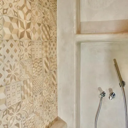 בית נופש Kounelia Luxury קיתנוס